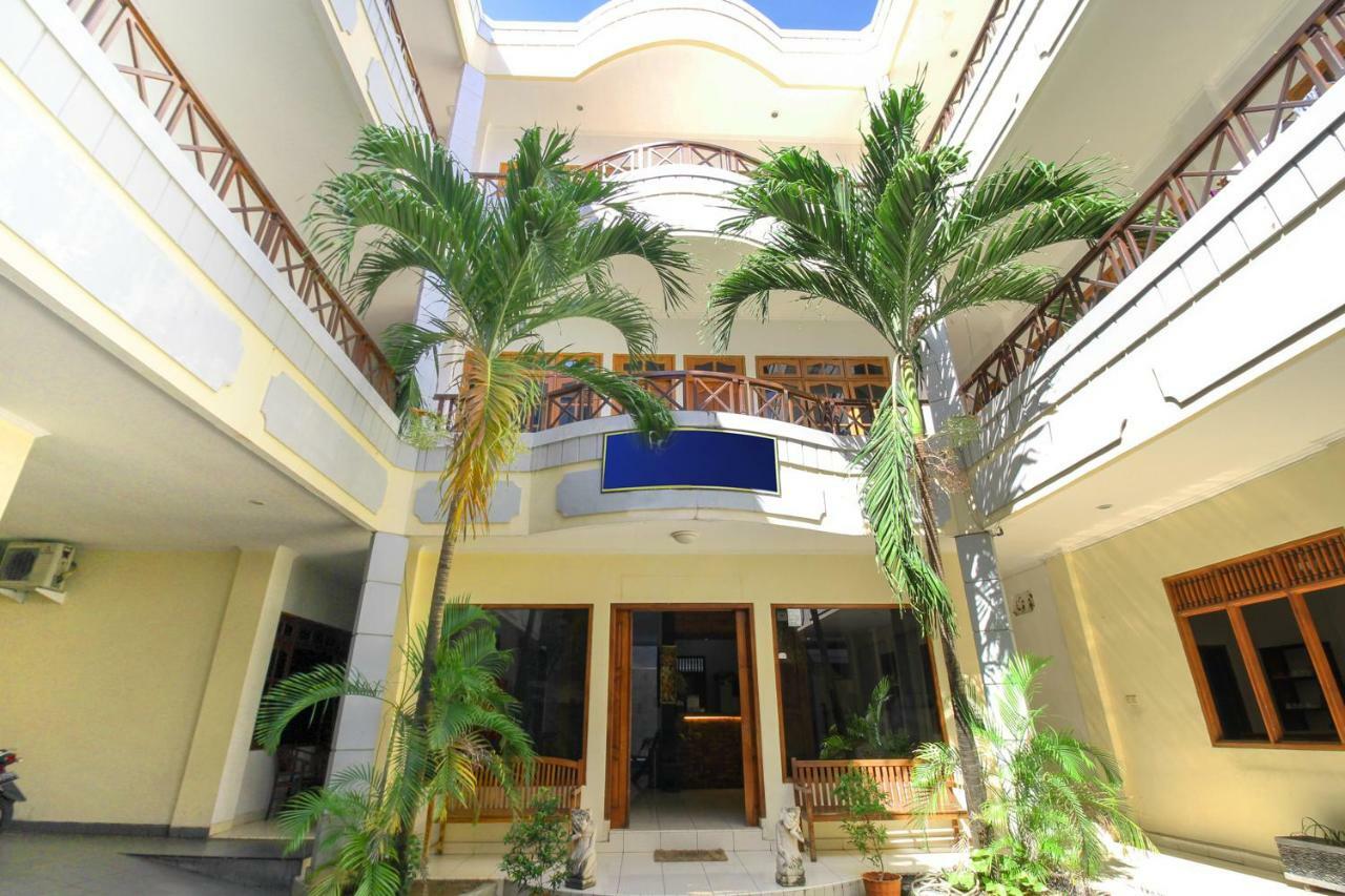 Airy Kartika Plaza Gang Melati 1 Bali Hotel Kuta Lombok Buitenkant foto